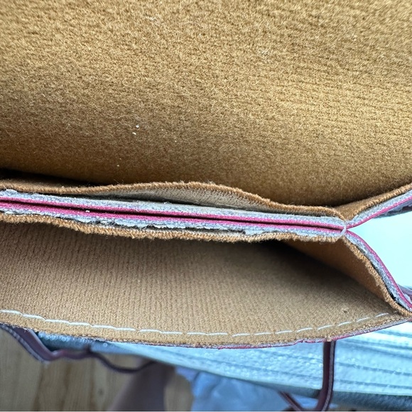 Bags IUnbranded Small
Messenger Crossbody/Shoulder Bag - Picture 12 of 12